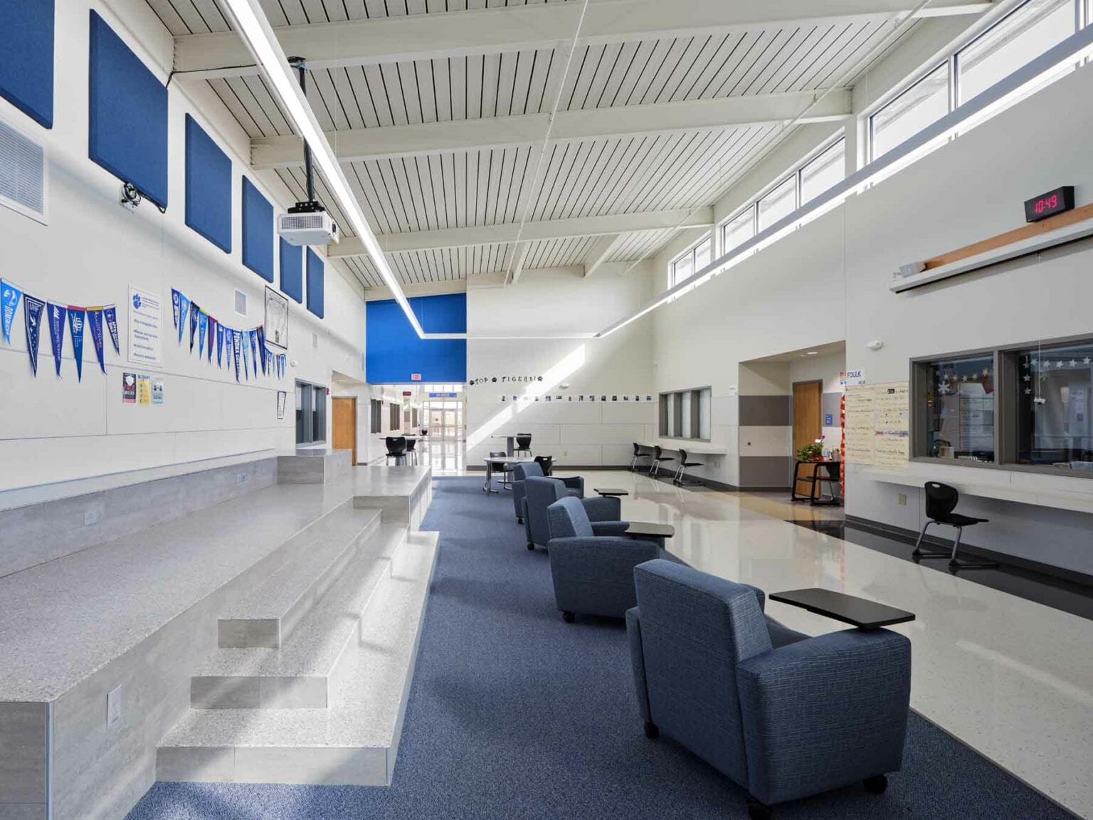 leander-middle-school-addition-renovations-joeris-general-contractors